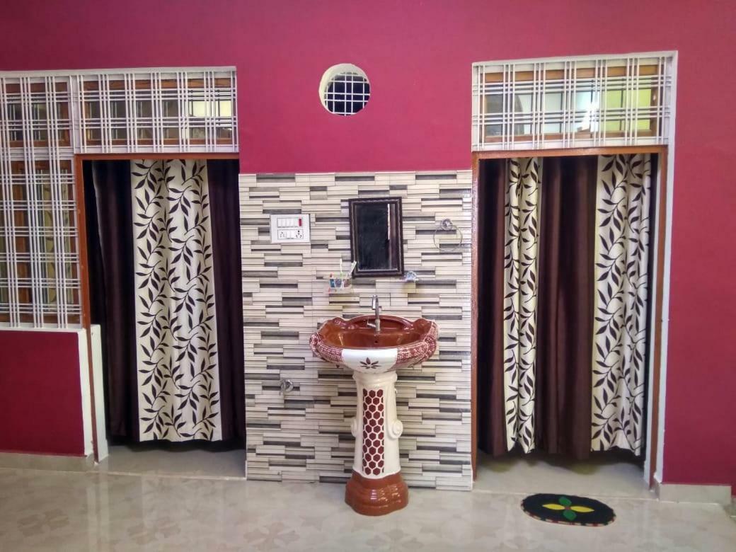Shree Ram Homestay Orchha Eksteriør billede