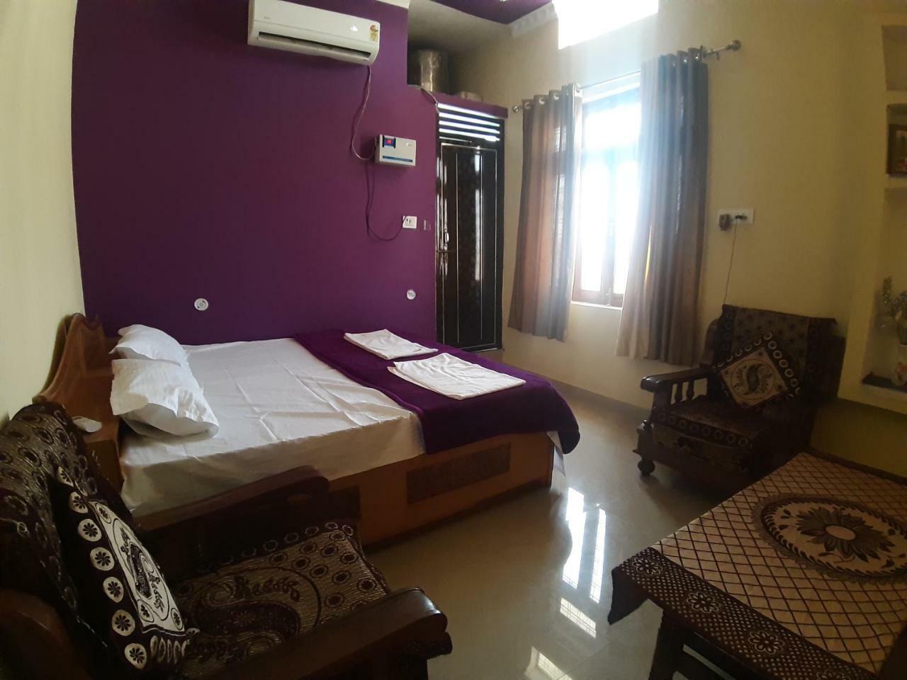 Shree Ram Homestay Orchha Eksteriør billede