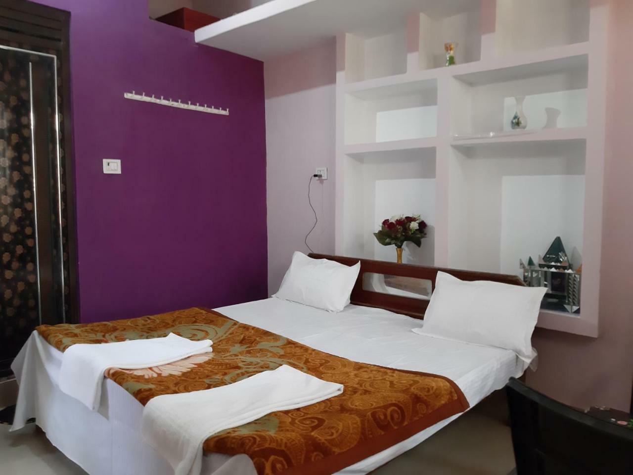 Shree Ram Homestay Orchha Eksteriør billede