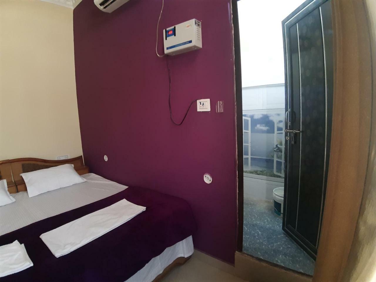 Shree Ram Homestay Orchha Eksteriør billede