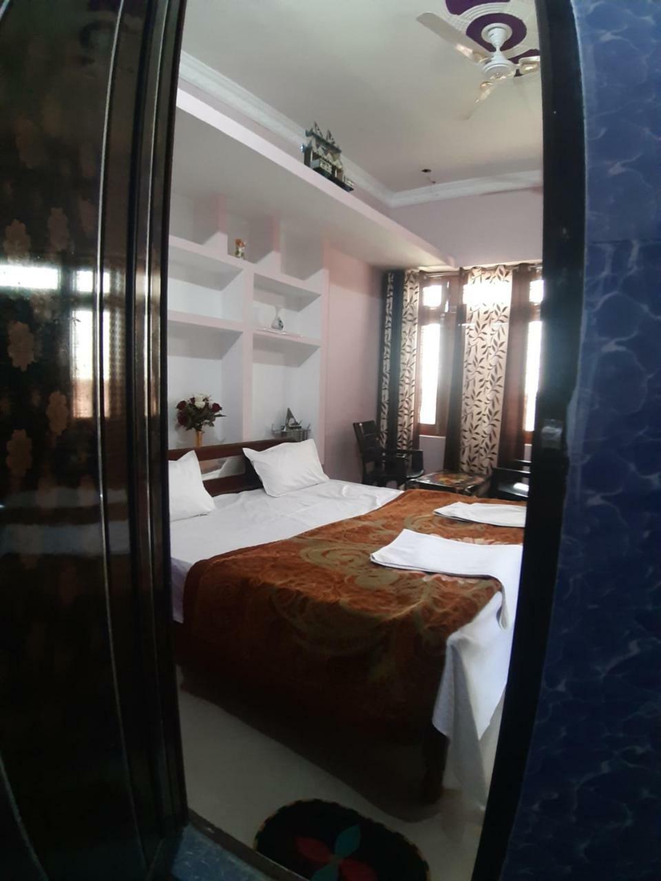 Shree Ram Homestay Orchha Eksteriør billede