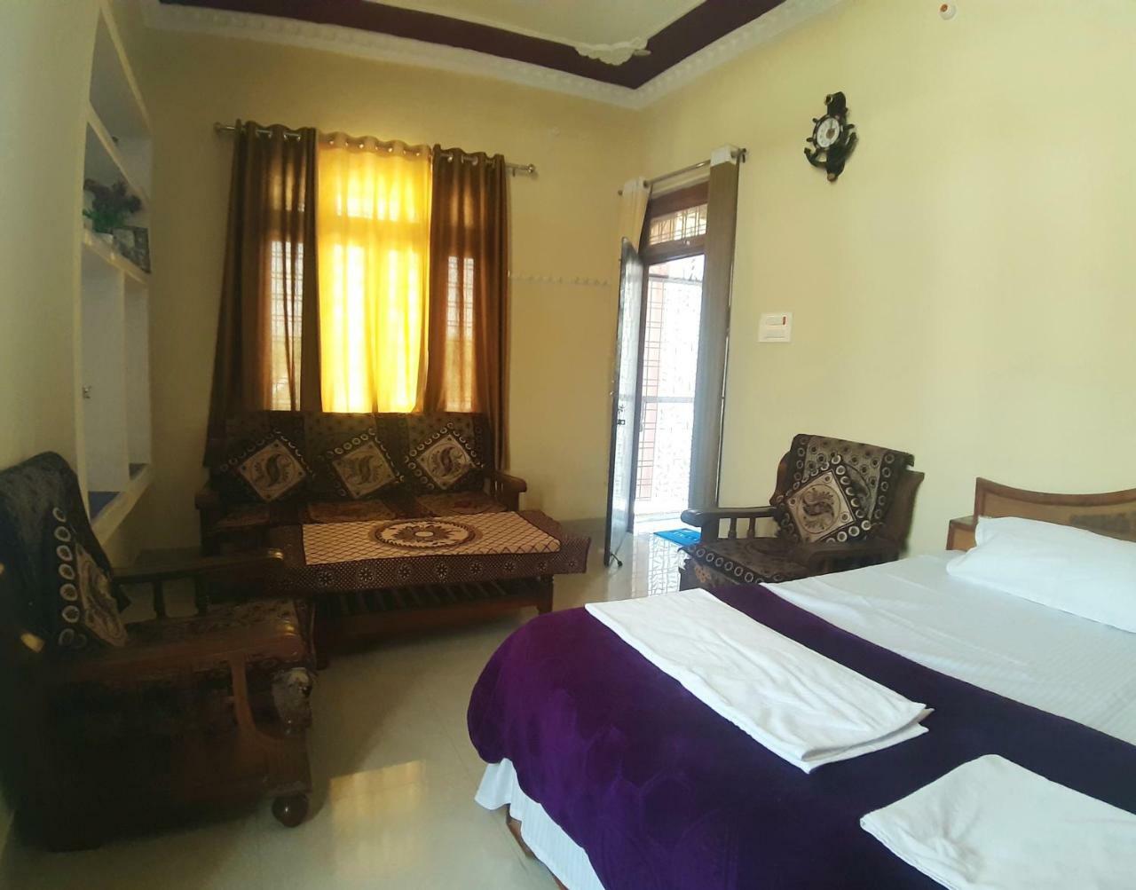 Shree Ram Homestay Orchha Eksteriør billede